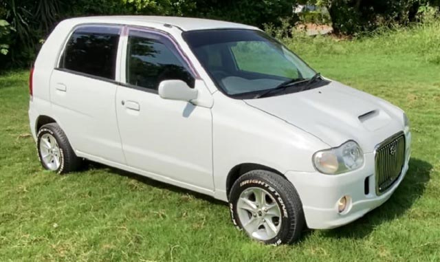 Suzuki Alto Exterior